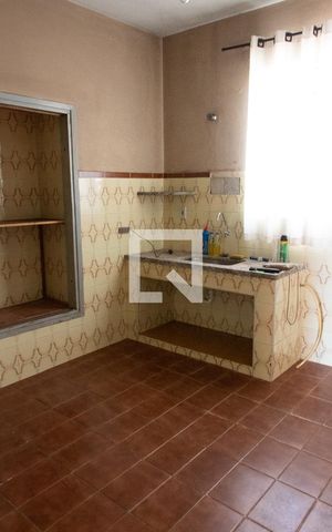 Casa à venda com 197m², 2 quartos e 1 vaga Casa à venda com 197m², 2 quartos e 1 vagaCOZINHA