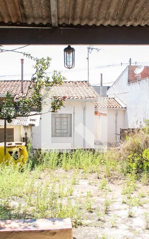 Casa à venda com 197m², 2 quartos e 1 vaga Casa à venda com 197m², 2 quartos e 1 vagaVISTA DA SALA