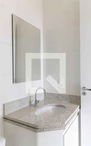 Apartamento à venda com 43m², 2 quartos e 1 vaga Apartamento à venda com 43m², 2 quartos e 1 vagaBanheiro