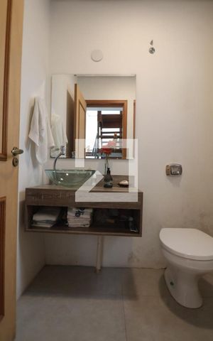 Casa à venda com 245m², 3 quartos e 4 vagasLavabo