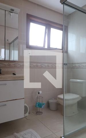 Casa à venda com 245m², 3 quartos e 4 vagasBanheiro da Suíte