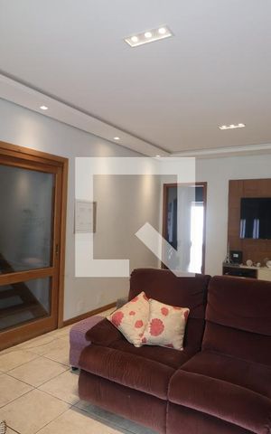 Casa à venda com 245m², 3 quartos e 4 vagasSala de TV