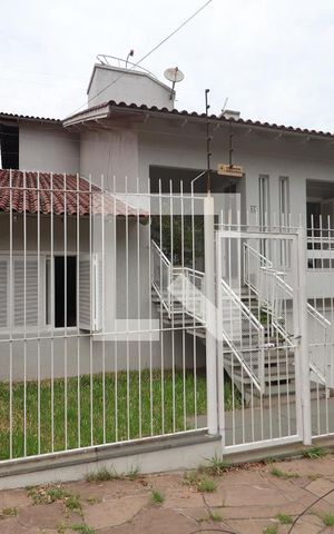 Casa à venda com 245m², 3 quartos e 4 vagasFachada