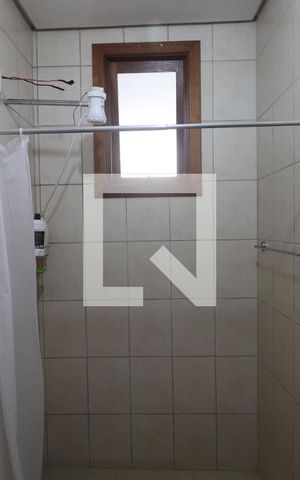 Casa à venda com 245m², 3 quartos e 4 vagasBanheiro de serviço