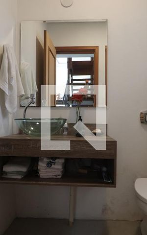 Casa à venda com 245m², 3 quartos e 4 vagasLavabo