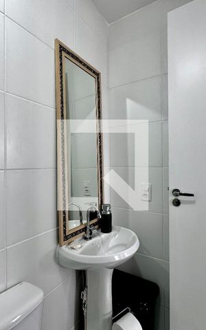 Apartamento para alugar com 36m², 2 quartos e sem vagaBanheiro