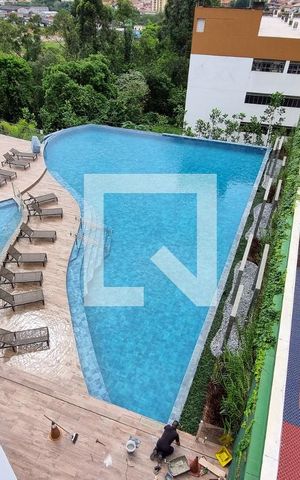 Apartamento à venda com 120m², 4 quartos e 3 vagas Apartamento à venda com 120m², 4 quartos e 3 vagasÁrea comum - Piscina