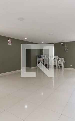 Apartamento à venda com 54m², 2 quartos e 1 vaga Apartamento à venda com 54m², 2 quartos e 1 vagaÁrea comum - Salão de festas