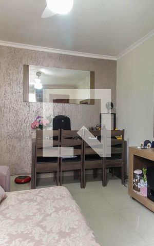 Apartamento à venda com 54m², 2 quartos e 1 vaga Apartamento à venda com 54m², 2 quartos e 1 vagaSala