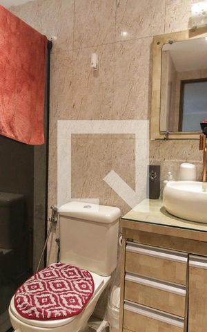 Apartamento à venda com 54m², 2 quartos e 1 vaga Apartamento à venda com 54m², 2 quartos e 1 vagaBanheiro