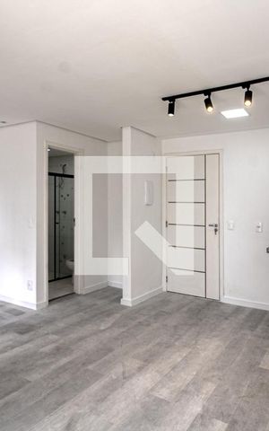 Studio à venda com 33m², 1 quarto e sem vaga Studio à venda com 33m², 1 quarto e sem vagaStudio