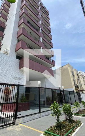Apartamento à venda com 190m², 4 quartos e 2 vagas Apartamento à venda com 190m², 4 quartos e 2 vagasFachada