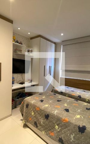 Apartamento à venda com 190m², 4 quartos e 2 vagas Apartamento à venda com 190m², 4 quartos e 2 vagasQuarto 2