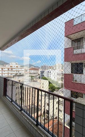 Apartamento à venda com 190m², 4 quartos e 2 vagas Apartamento à venda com 190m², 4 quartos e 2 vagasVaranda do Quarto 1