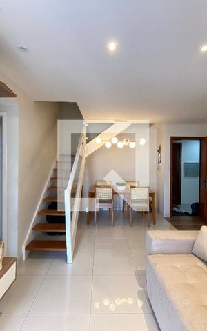 Apartamento à venda com 190m², 4 quartos e 2 vagas Apartamento à venda com 190m², 4 quartos e 2 vagasSala