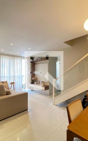 Apartamento à venda com 190m², 4 quartos e 2 vagas Apartamento à venda com 190m², 4 quartos e 2 vagasSala