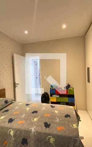 Apartamento à venda com 190m², 4 quartos e 2 vagas Apartamento à venda com 190m², 4 quartos e 2 vagasQuarto 2