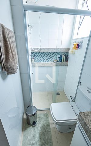 Apartamento à venda com 293m², 3 quartos e 2 vagas Apartamento à venda com 293m², 3 quartos e 2 vagasSuite