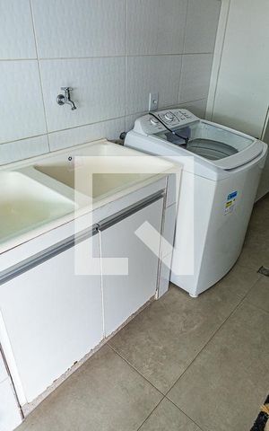 Apartamento à venda com 293m², 3 quartos e 2 vagas Apartamento à venda com 293m², 3 quartos e 2 vagasArea de serviço