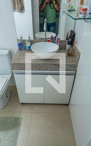 Apartamento à venda com 293m², 3 quartos e 2 vagas Apartamento à venda com 293m², 3 quartos e 2 vagasSuite