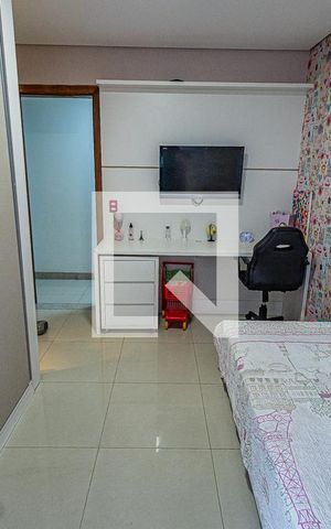 Apartamento à venda com 293m², 3 quartos e 2 vagas Apartamento à venda com 293m², 3 quartos e 2 vagasQuarto 3
