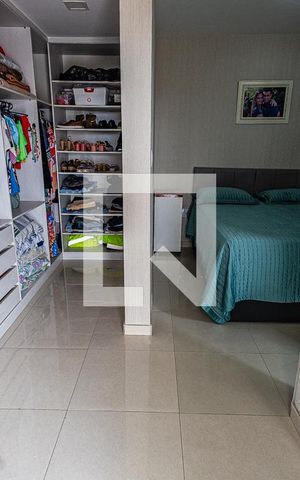 Apartamento à venda com 293m², 3 quartos e 2 vagas Apartamento à venda com 293m², 3 quartos e 2 vagasQuarto / suite