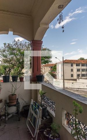 Casa à venda com 134m², 3 quartos e sem vaga Casa à venda com 134m², 3 quartos e sem vagaVaranda