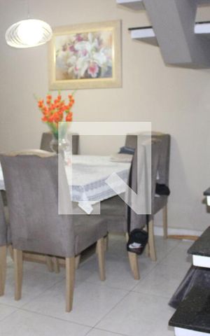 Casa para alugar com 150m², 3 quartos e 3 vagasSala