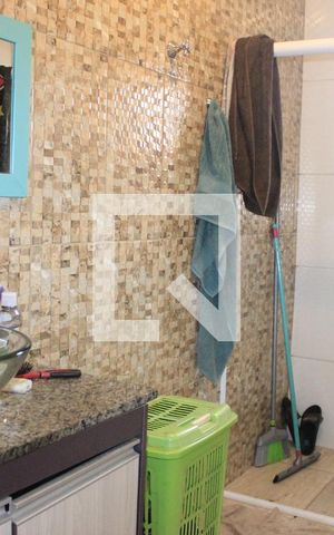 Casa para alugar com 150m², 3 quartos e 3 vagasBanheiro 2