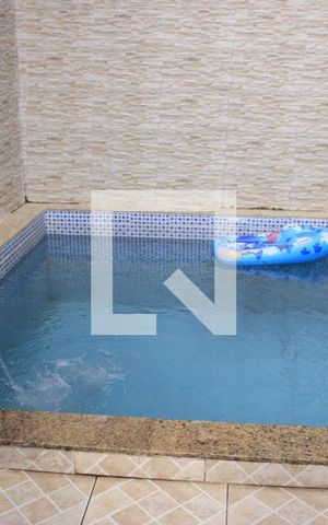 Casa para alugar com 150m², 3 quartos e 3 vagasEspaço Gourmet/ Piscina