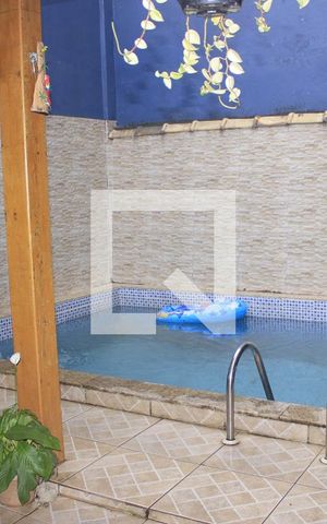 Casa para alugar com 150m², 3 quartos e 3 vagasEspaço Gourmet/ Piscina