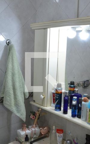 Casa à venda com 520m², 3 quartos e 8 vagas Casa à venda com 520m², 3 quartos e 8 vagasBanheiro