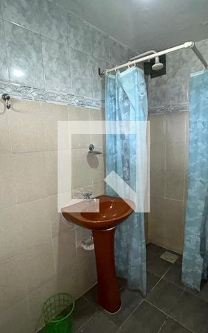 Casa à venda com 182m², 5 quartos e 1 vagaBanheiro 3