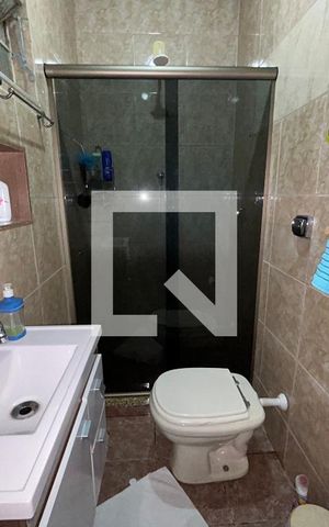 Casa à venda com 182m², 5 quartos e 1 vagaBanheiro 2