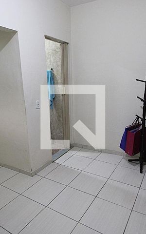 Casa à venda com 182m², 5 quartos e 1 vagaQuarto 4