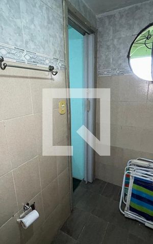Casa à venda com 182m², 5 quartos e 1 vagaBanheiro 3
