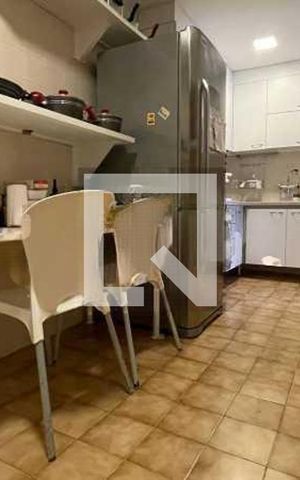 Apartamento à venda com 100m², 2 quartos e 2 vagas