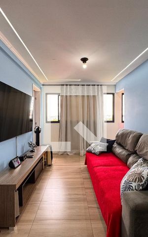 Apartamento à venda com 47m², 2 quartos e 1 vaga Apartamento à venda com 47m², 2 quartos e 1 vagaSala