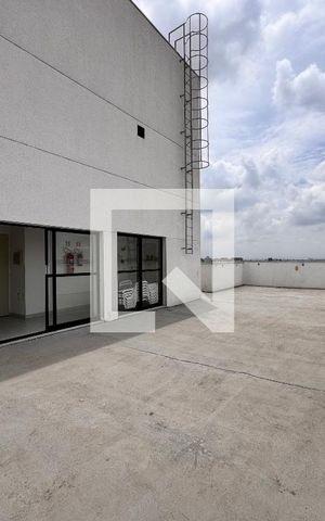 Apartamento à venda com 47m², 2 quartos e 1 vaga Apartamento à venda com 47m², 2 quartos e 1 vagaCobertura
