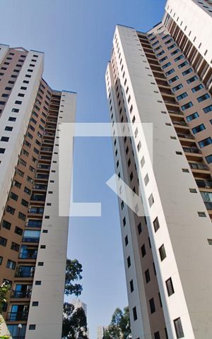 Apartamento à venda com 68m², 2 quartos e 2 vagas Apartamento à venda com 68m², 2 quartos e 2 vagasFachada