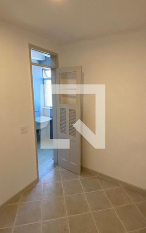 Apartamento à venda com 69m², 3 quartos e 1 vaga Apartamento à venda com 69m², 3 quartos e 1 vagaQuarto de Serviço