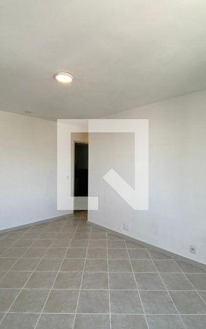 Apartamento à venda com 69m², 3 quartos e 1 vaga Apartamento à venda com 69m², 3 quartos e 1 vagaSala