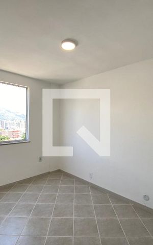 Apartamento à venda com 69m², 3 quartos e 1 vaga Apartamento à venda com 69m², 3 quartos e 1 vagaSala
