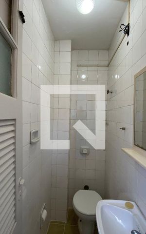 Apartamento à venda com 69m², 3 quartos e 1 vaga Apartamento à venda com 69m², 3 quartos e 1 vagaBanheiro de serviço