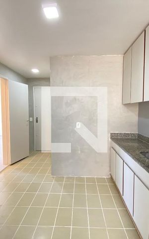 Apartamento à venda com 69m², 3 quartos e 1 vaga Apartamento à venda com 69m², 3 quartos e 1 vagaCozinha