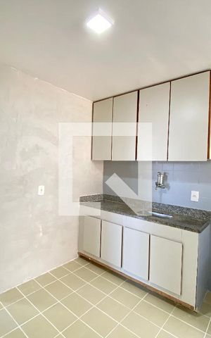 Apartamento à venda com 69m², 3 quartos e 1 vaga Apartamento à venda com 69m², 3 quartos e 1 vagaCozinha