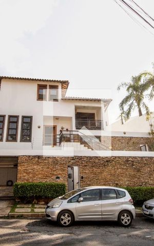 Casa à venda com 400m², 5 quartos e 4 vagasfachada