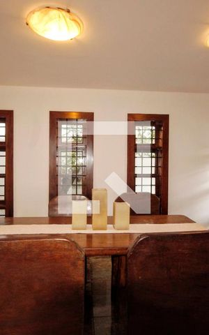 Casa à venda com 400m², 5 quartos e 4 vagascopa
