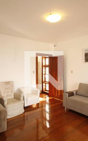 Casa à venda com 400m², 5 quartos e 4 vagassala 2