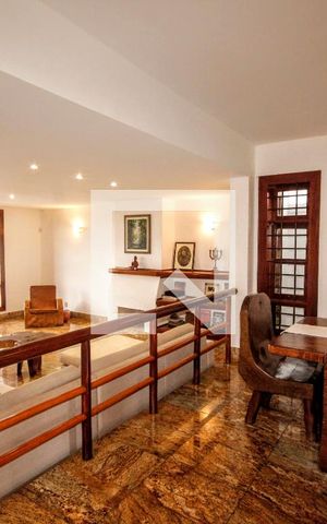 Casa à venda com 400m², 5 quartos e 4 vagassala